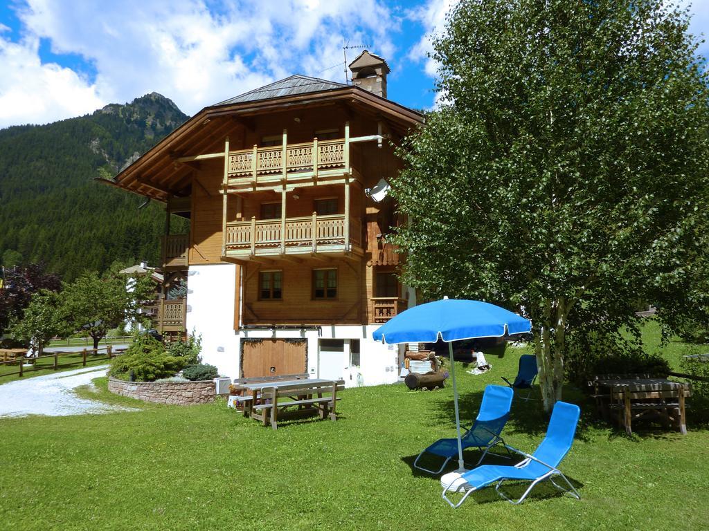 Appartamenti Majon Sotroi Campitello di Fassa Dış mekan fotoğraf