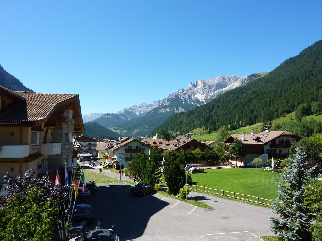 Appartamenti Majon Sotroi Campitello di Fassa Dış mekan fotoğraf