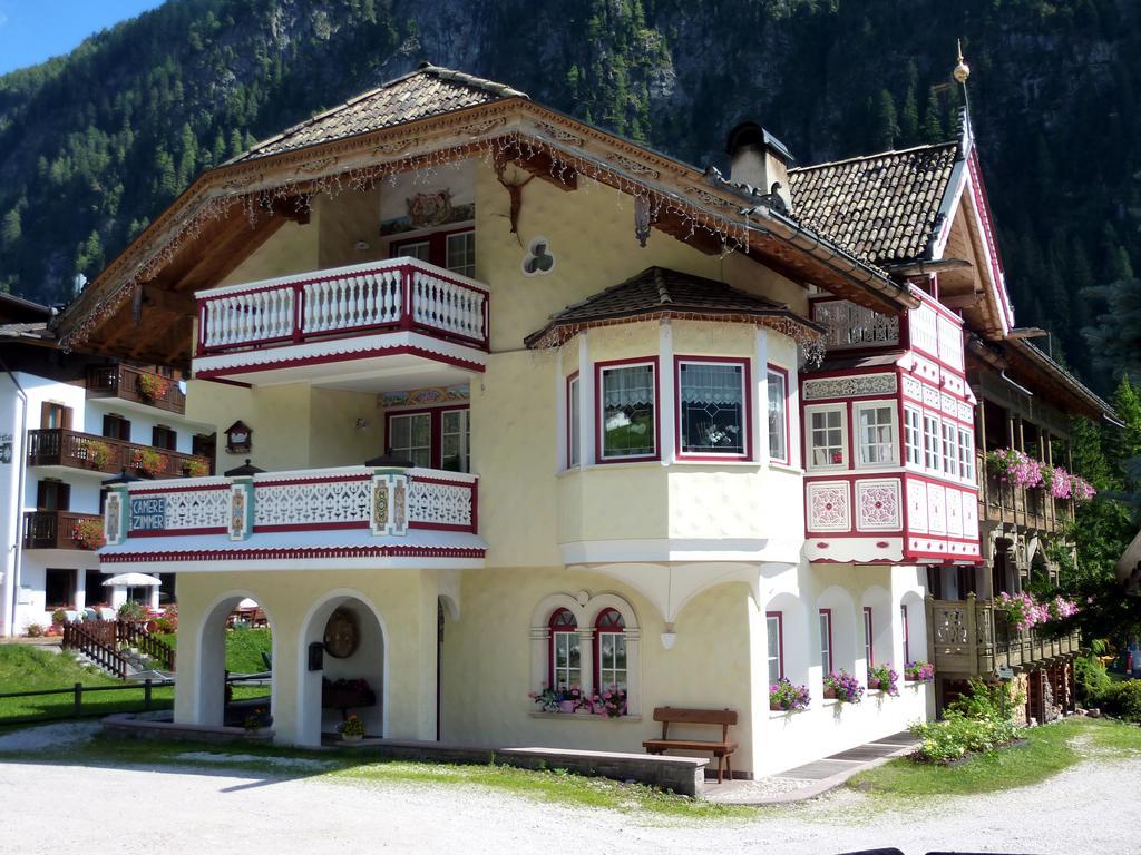 Appartamenti Majon Sotroi Campitello di Fassa Dış mekan fotoğraf