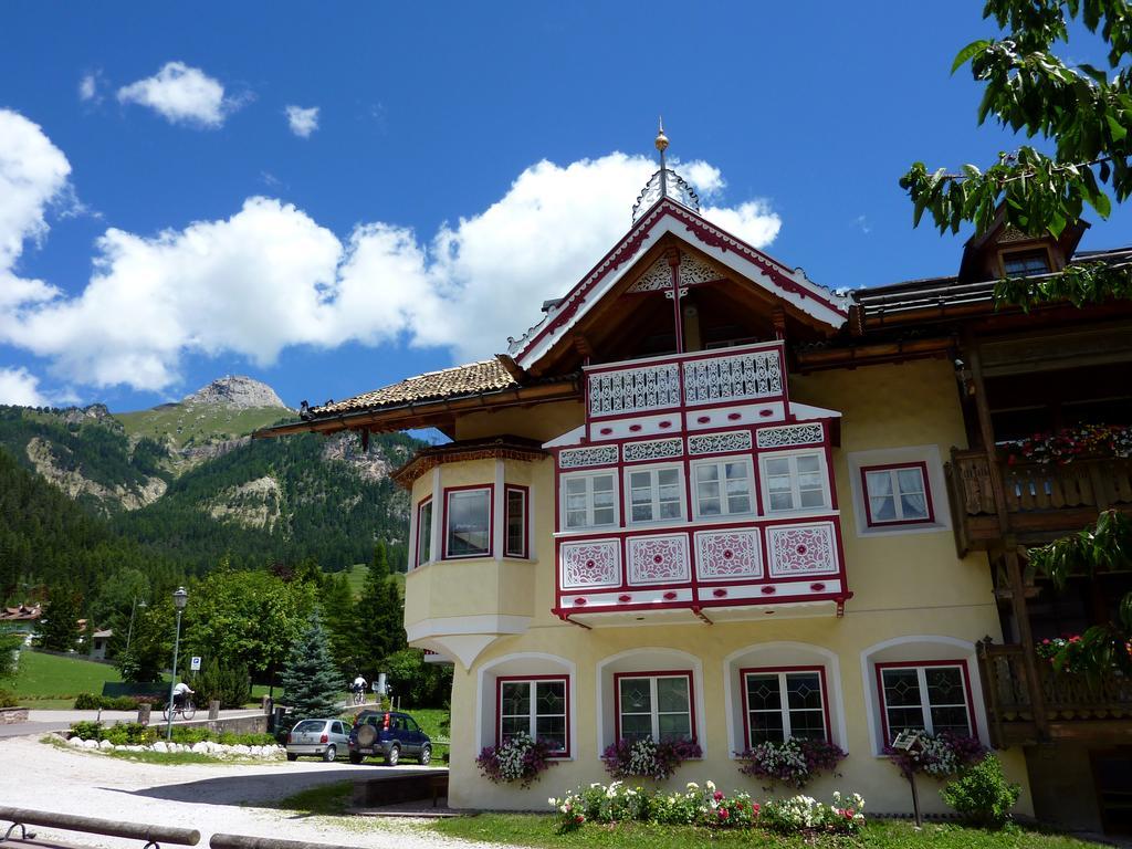 Appartamenti Majon Sotroi Campitello di Fassa Dış mekan fotoğraf