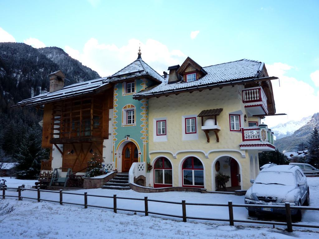 Appartamenti Majon Sotroi Campitello di Fassa Dış mekan fotoğraf